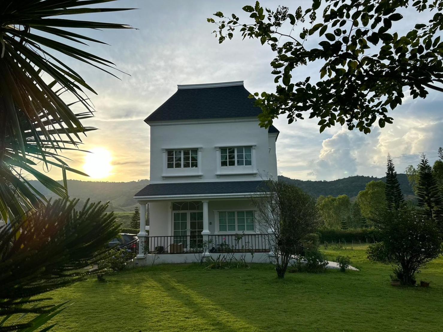 Misty English Cottage Ban Non Na Yao Exterior foto